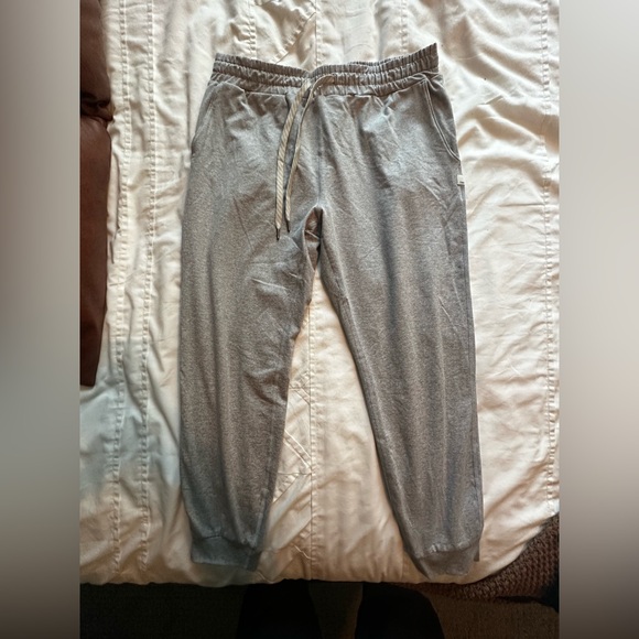 Vuori Pants - Vuori Womens Joggers Size M